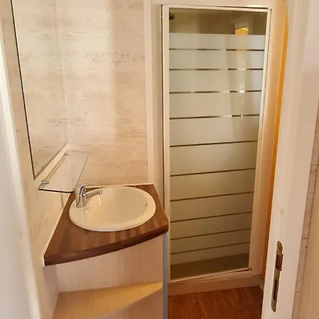 Mobil 3 6 Pers 30min Puy Du Fou 920cc Camping *