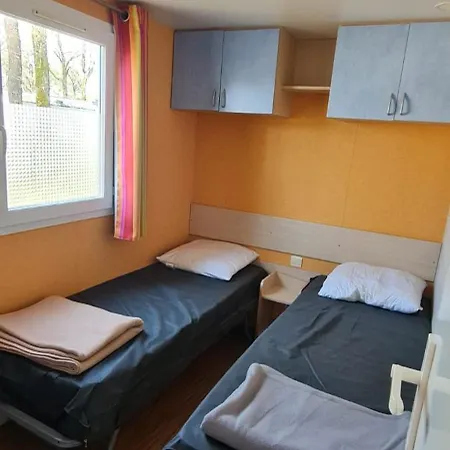 Camping Mobil 3 6 Pers 30min Puy Du Fou 920cc